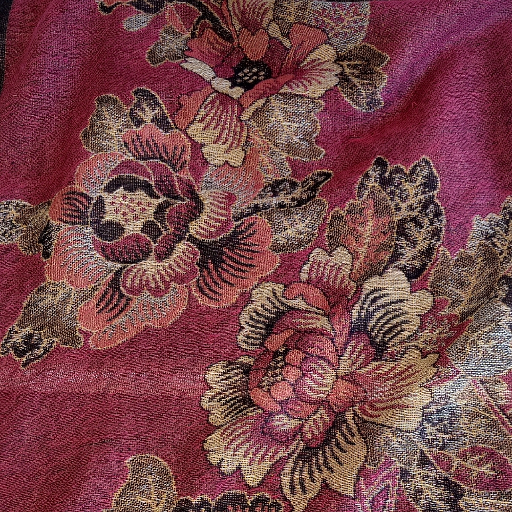 70 X 28 Chic Floral Wrap Pashmina Scarf in Wine And Cream.